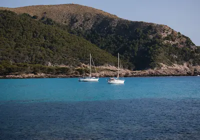 Sejur Charter Mallorca - Excursie cu barca la Cala Agulla