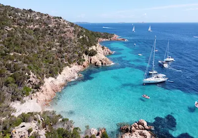 Excursie barca la La Maddalena — sejur charter Sardinia